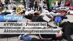 #VWtötet I Protest vor VW-Hauptversammlung in Berlin